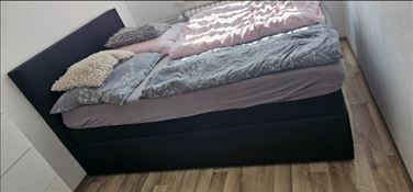 Abbildung: Boxspringbett 